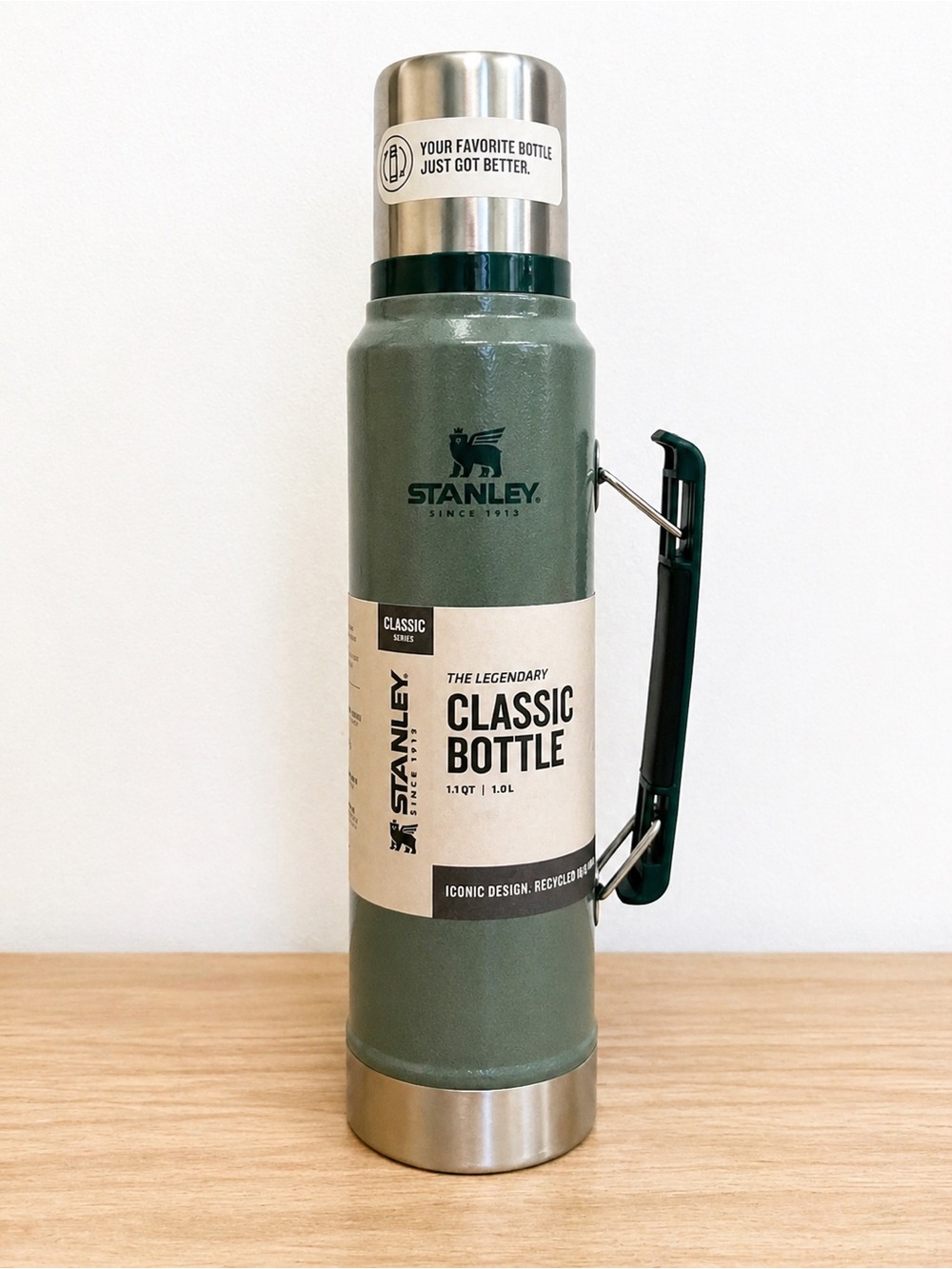 Stanley Classic Bottle 1.1 QT Green | NEW w/ Tags | Vacuum Insulated